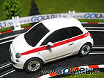 Carrera GO Fiat 500 aus dem Batterieset aus Italien